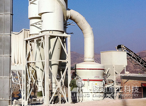 石英石磨粉機(jī)現(xiàn)場(chǎng)